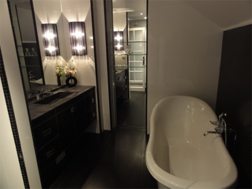 Salle de bain suite